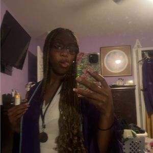 Meet your Posher, Bernadette